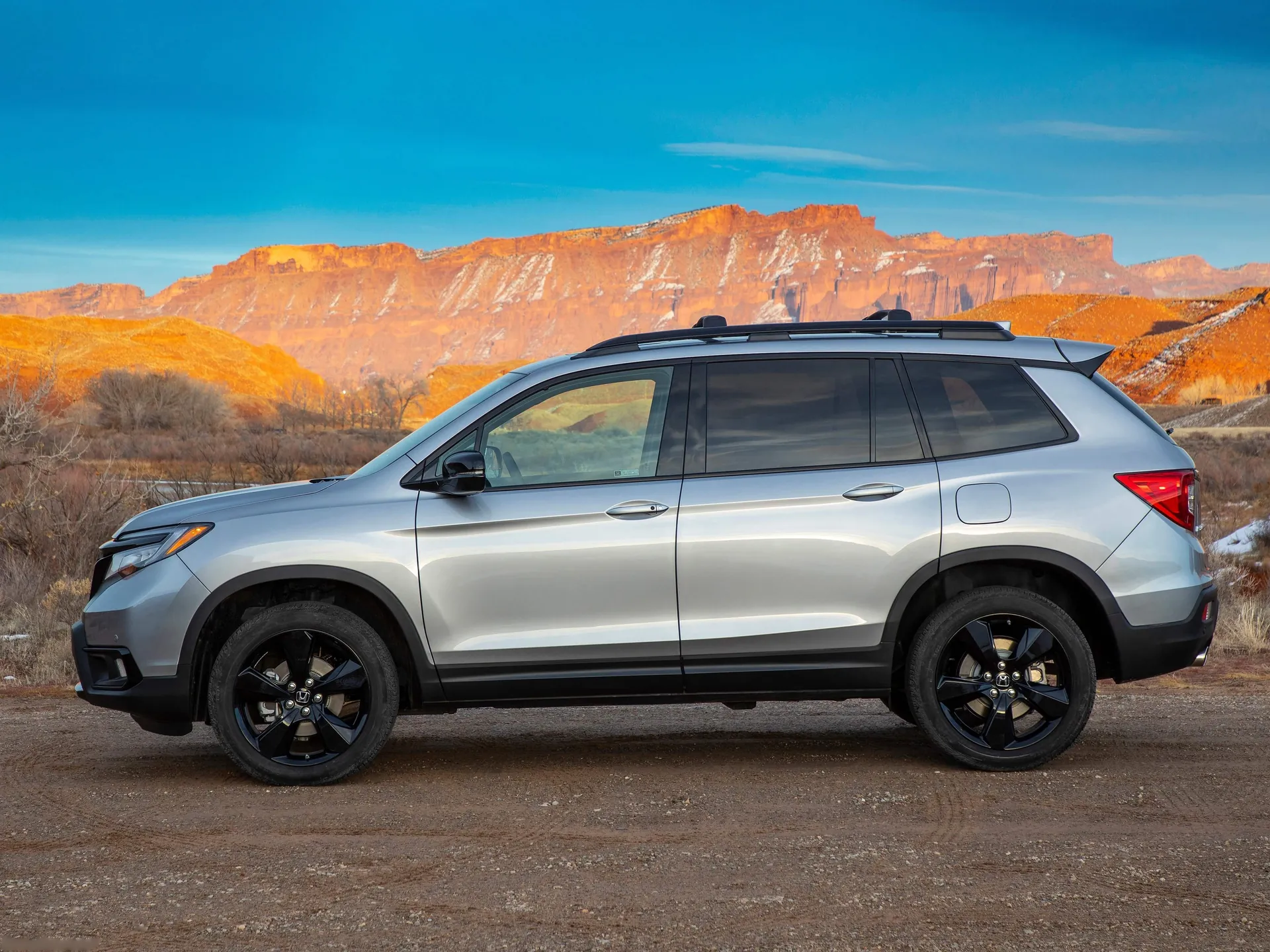 Honda Passport (2019) – boční profil