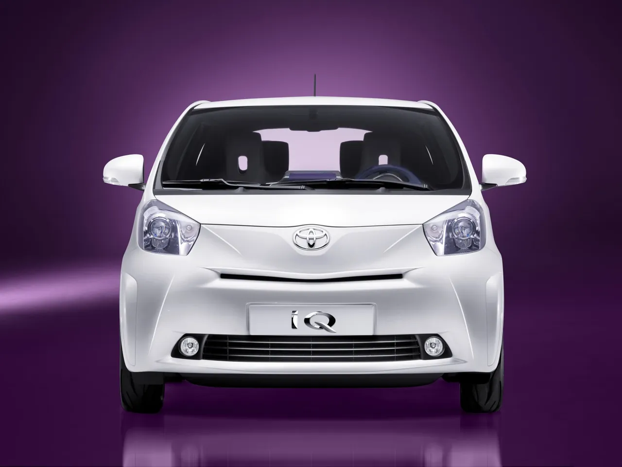 Toyota iQ (2009) – zepředu