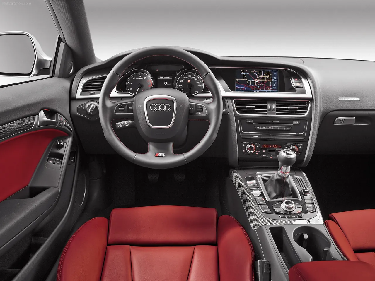 Audi S5 (2008) – interiér