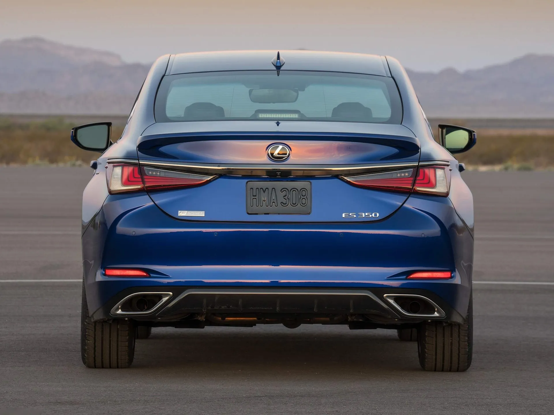 Lexus ES (2019) – zezadu