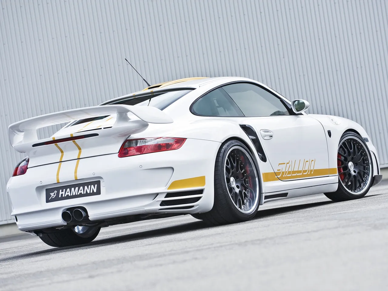 Hamann Porsche 911 Turbo Stallion (2008) – zadní tříčtvrteční pohled