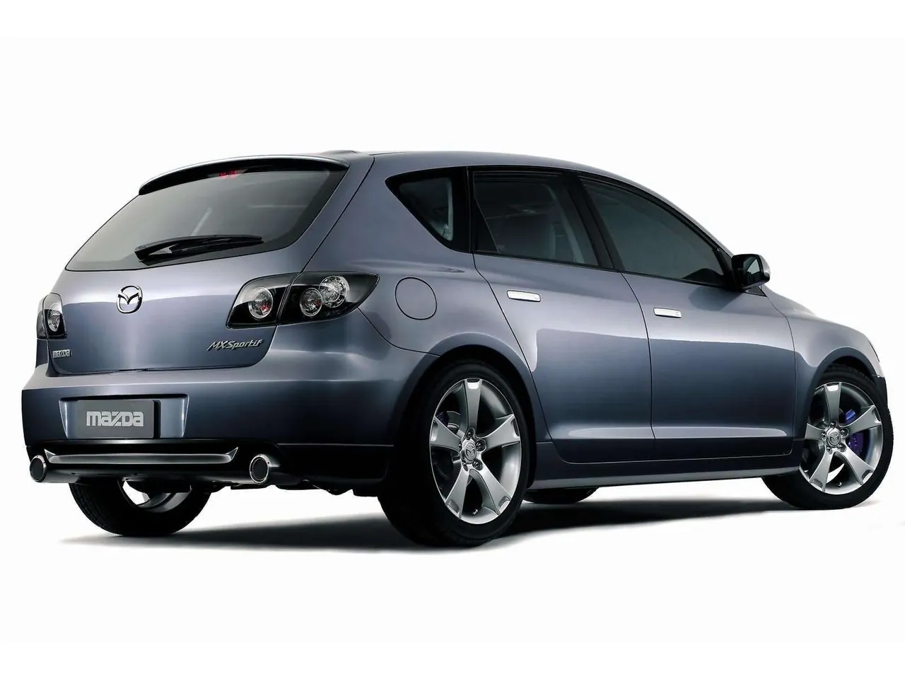Mazda MX Sportif Concept (2003) – zadní tříčtvrteční pohled