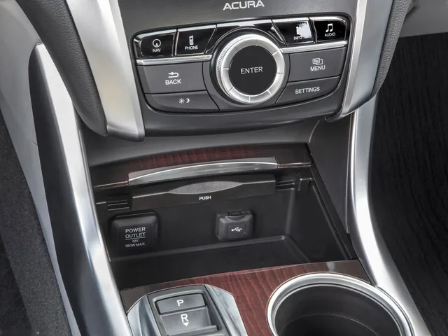 BYD Atto 8 (2027)