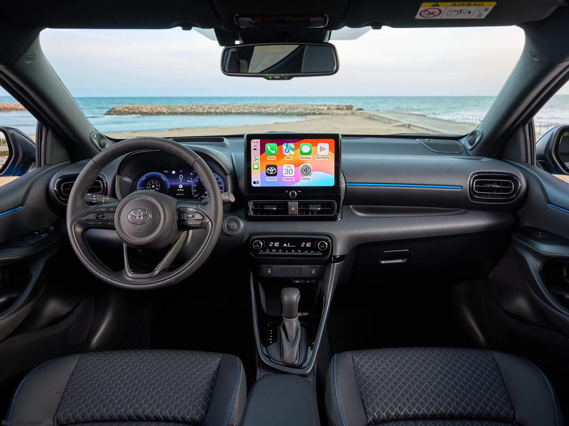 Toyota Yaris (2024) – interiér