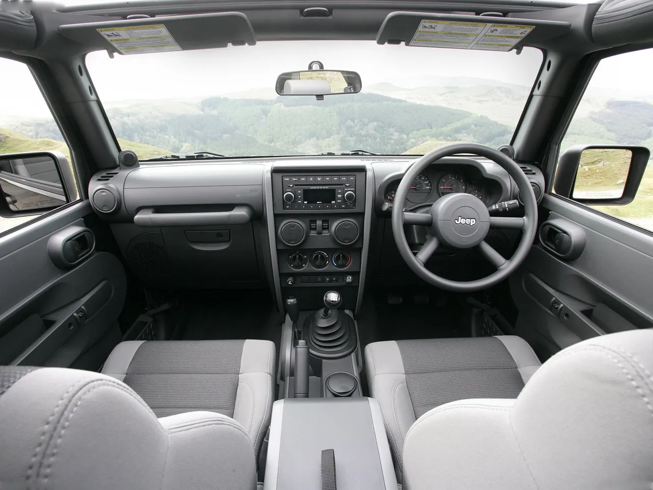 Jeep Wrangler [UK] (2008) - Interior