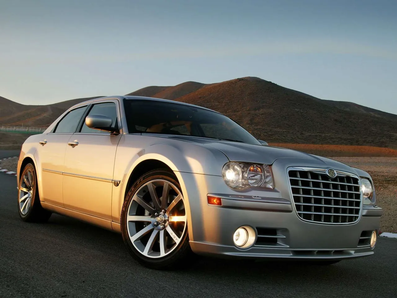 Chrysler 300C SRT8 (2005)
