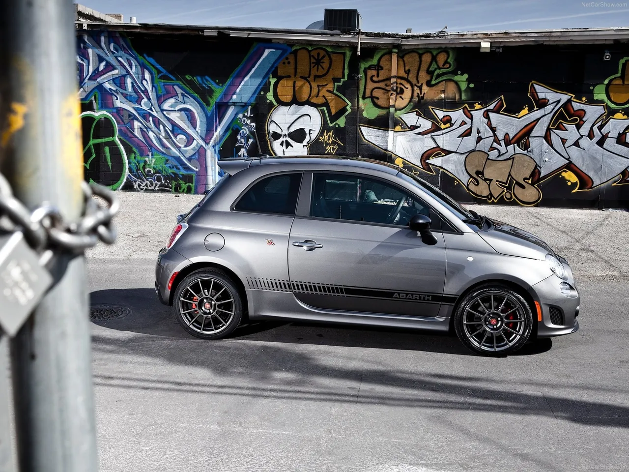 Fiat 500 Abarth (2012) - Side Profile
