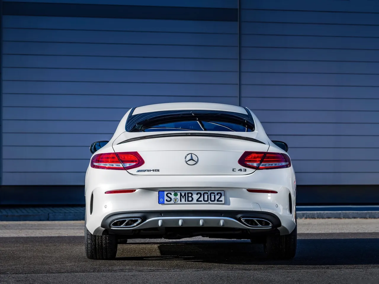 Mercedes-Benz C43 AMG 4Matic Coupe (2017) – zezadu
