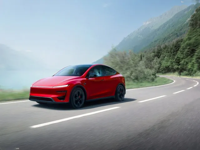 Tesla Model Y Performance (2026)