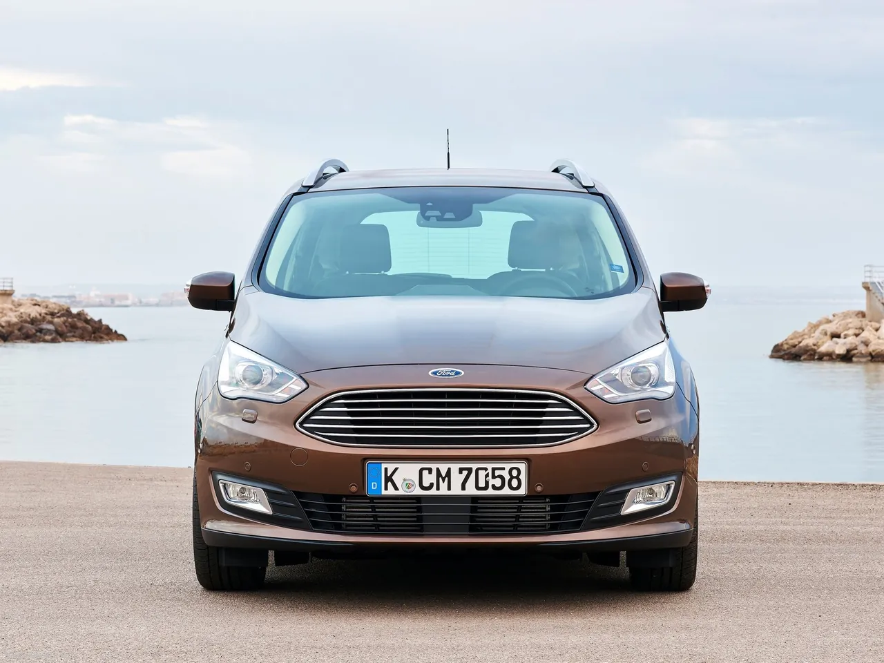 Ford Grand C-MAX (2015) – zepředu