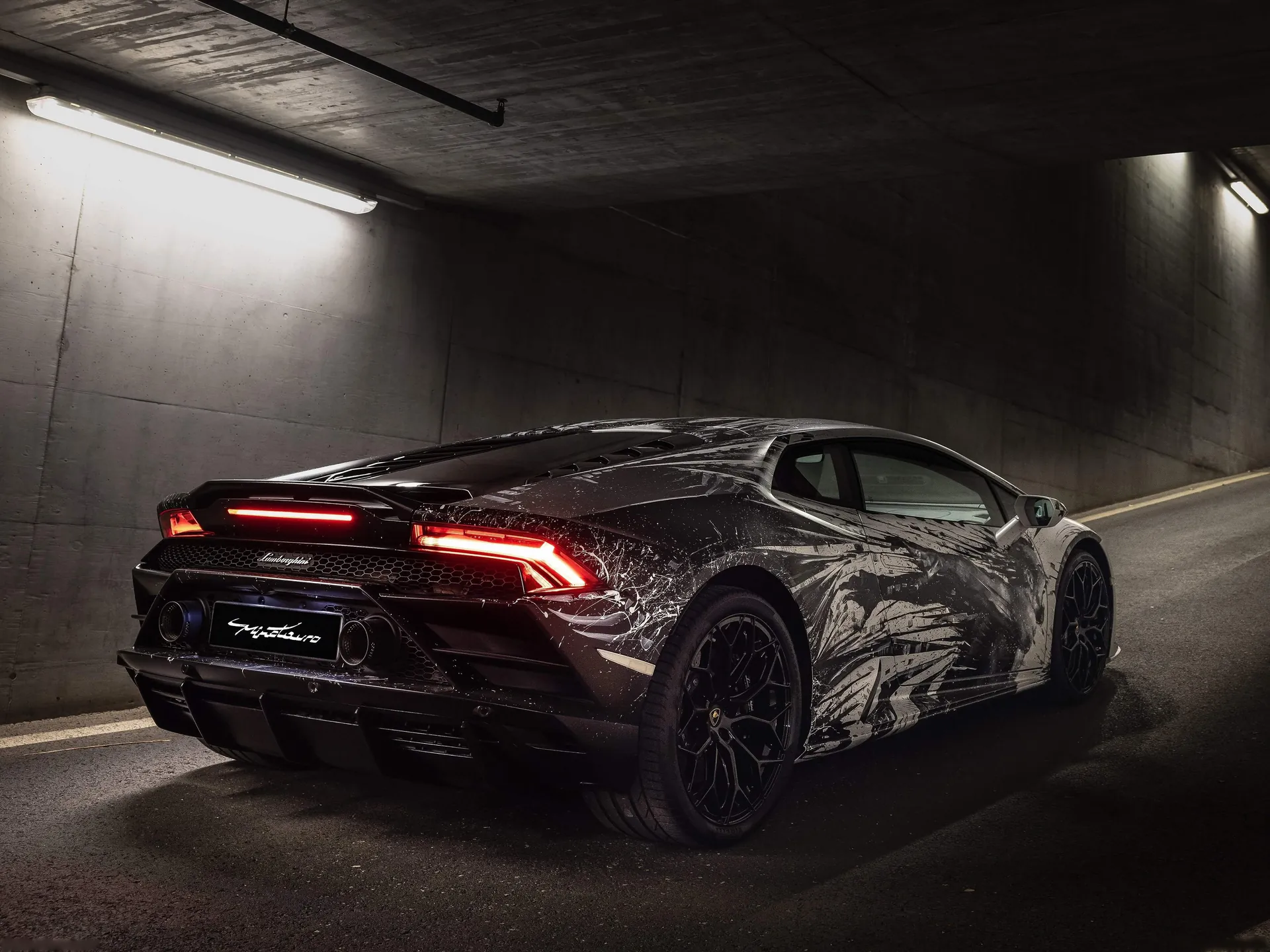 Lamborghini Huracan Evo by Paolo Troilo (2021) – zadní tříčtvrteční pohled