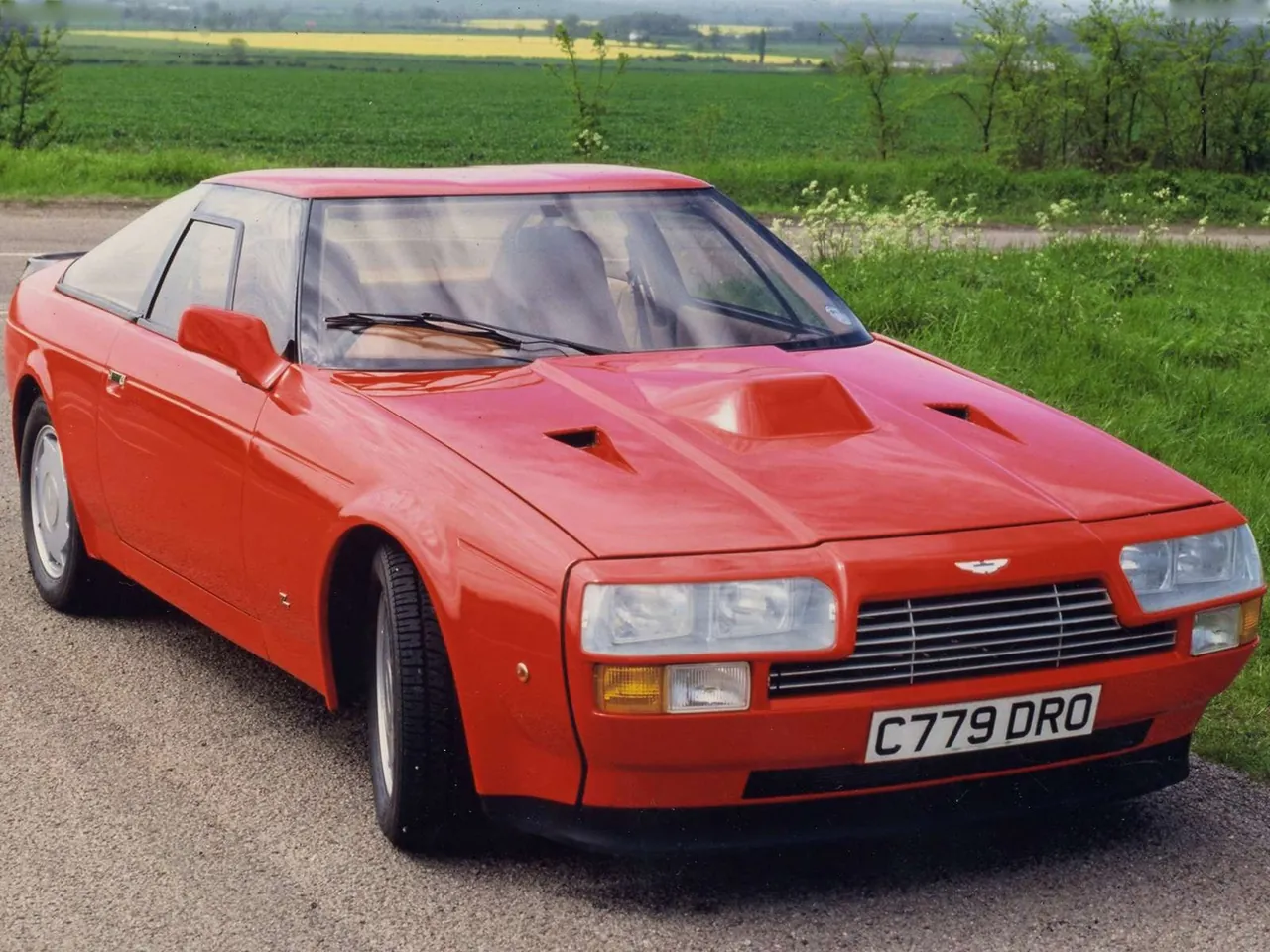 Aston Martin V8 Zagato (1986)