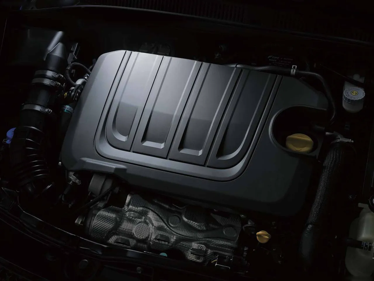 Suzuki SX4 (2010) – motorový prostor