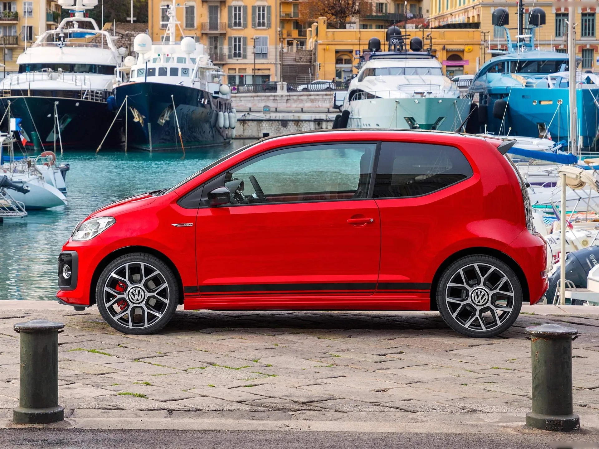 Volkswagen Up GTI (2018) – boční profil