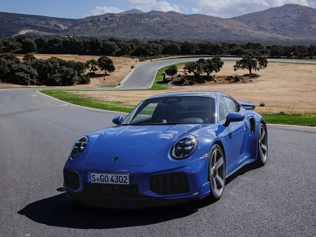 Porsche 911 Turbo S (2026)