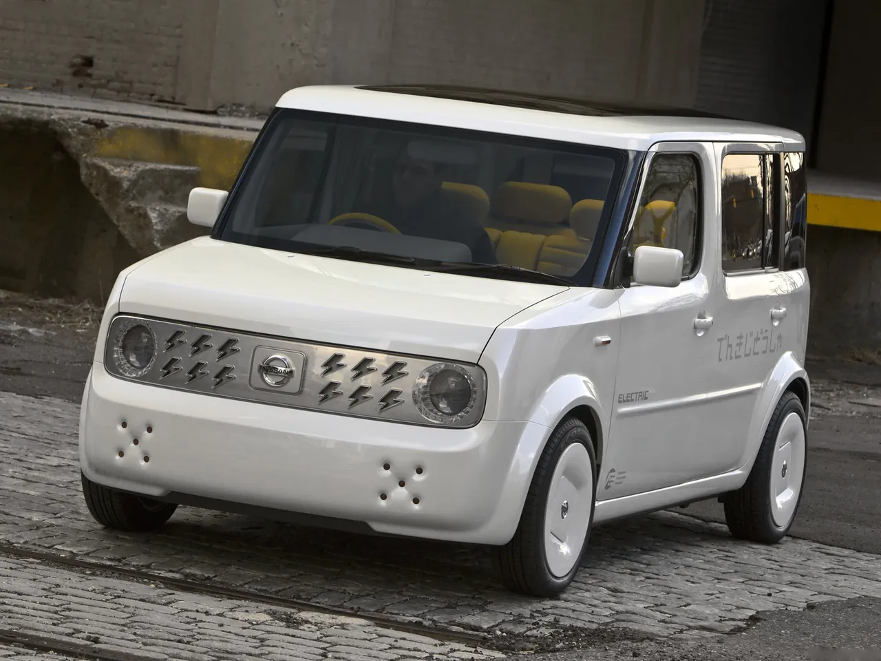 Nissan Denki Cube Concept (2008)