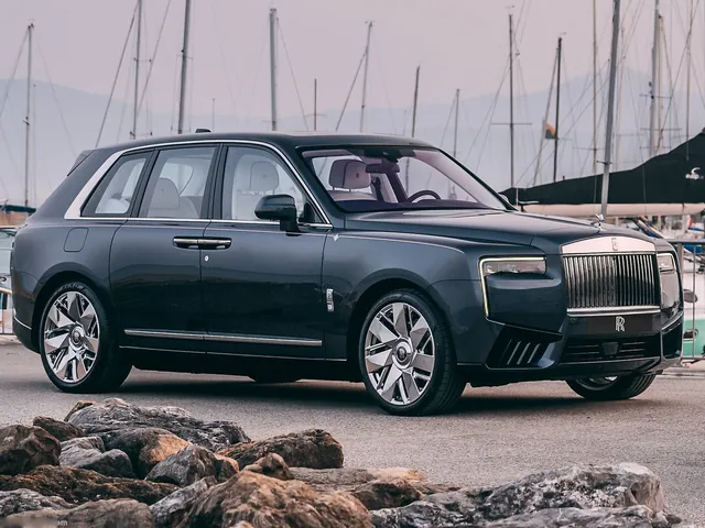 Rolls-Royce Cullinan Yachting (2026)