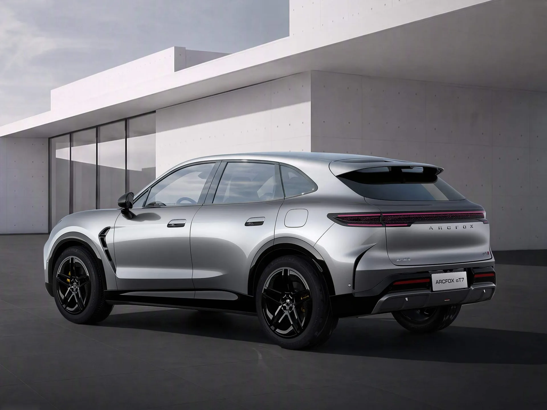 BAIC ArcFox Alpha T7 (2026) – zadní tříčtvrteční pohled