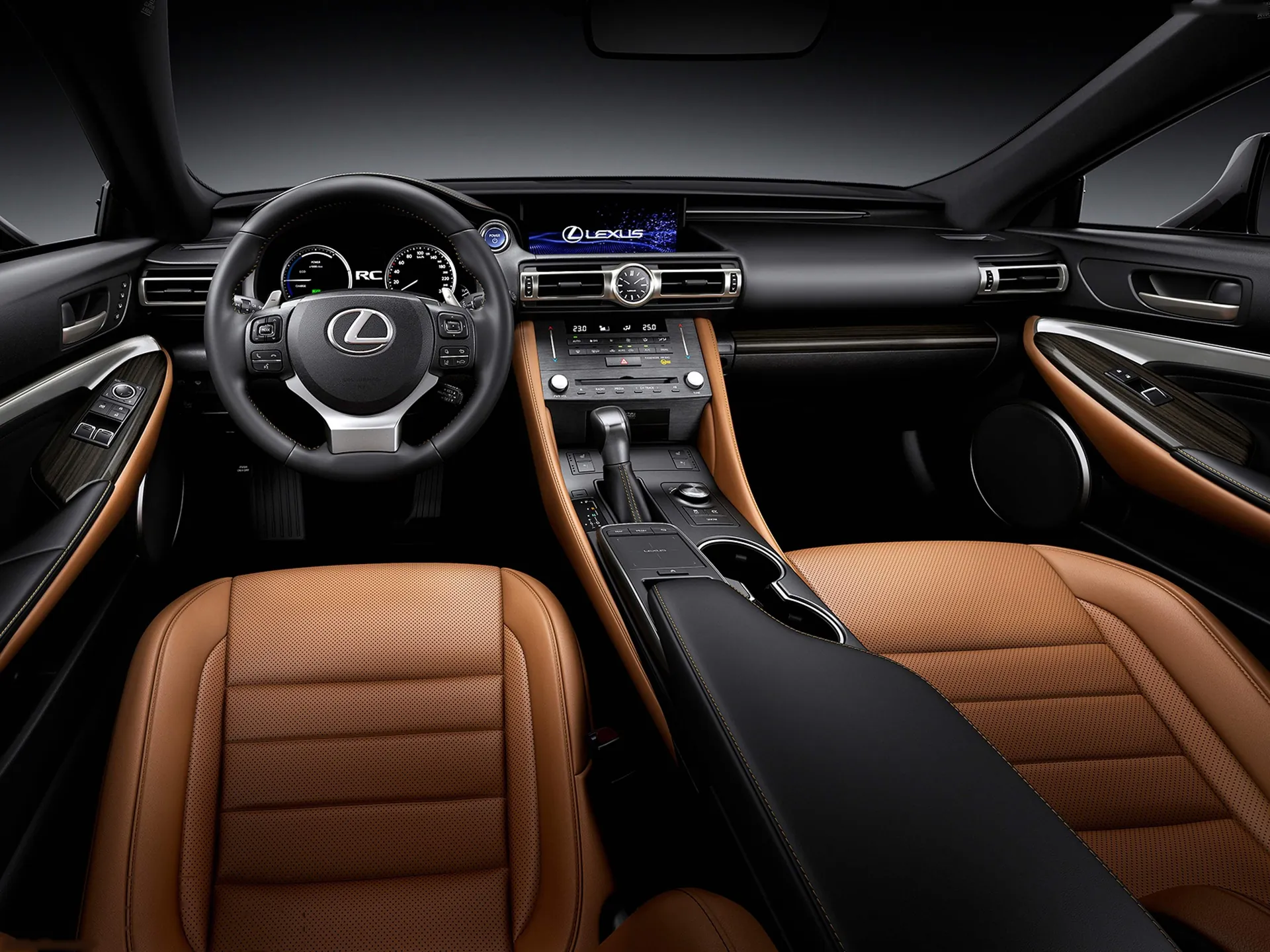 Lexus RC (2019) – interiér