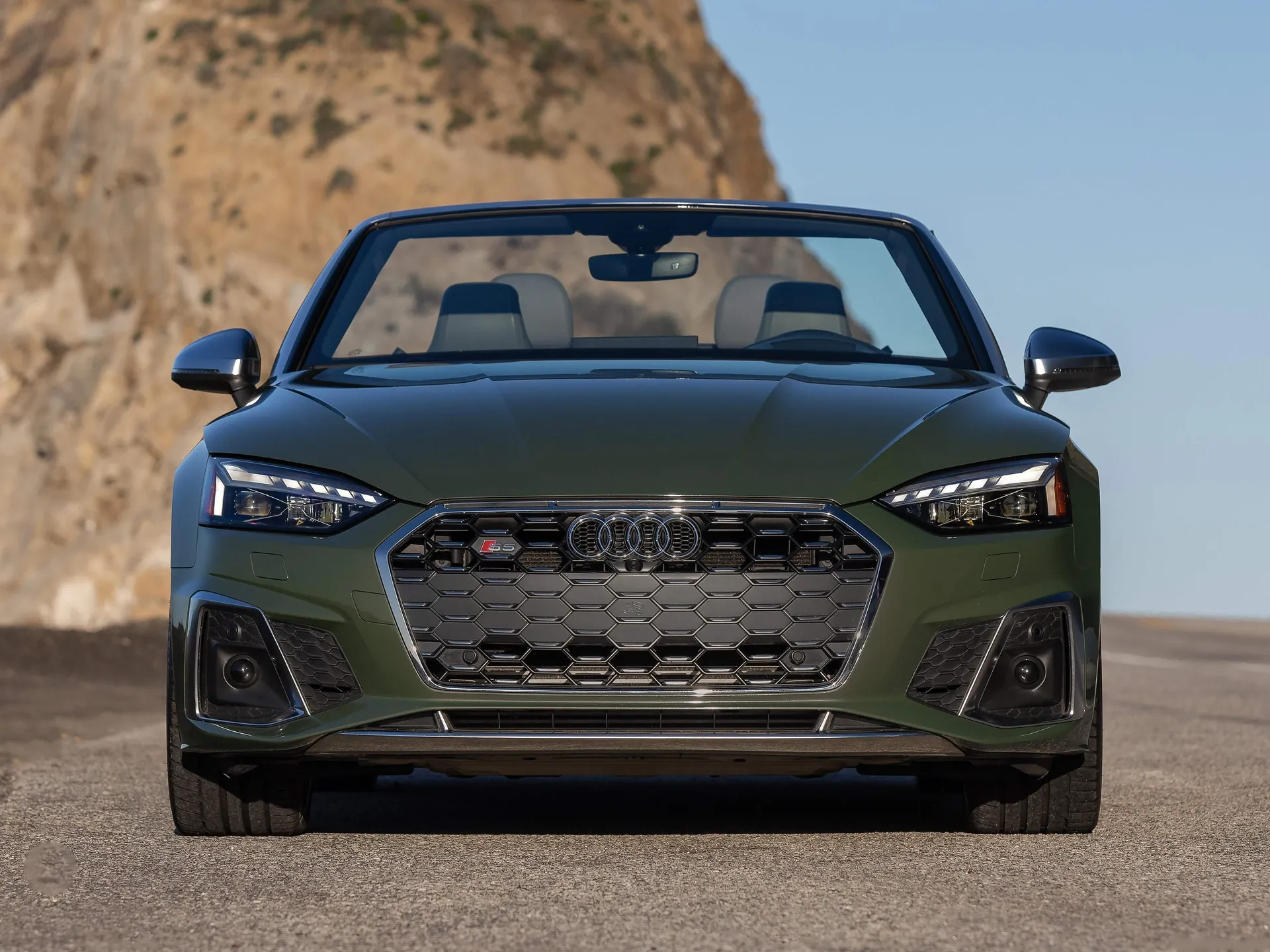 Audi S5 Cabriolet [US] (2022) – zepředu