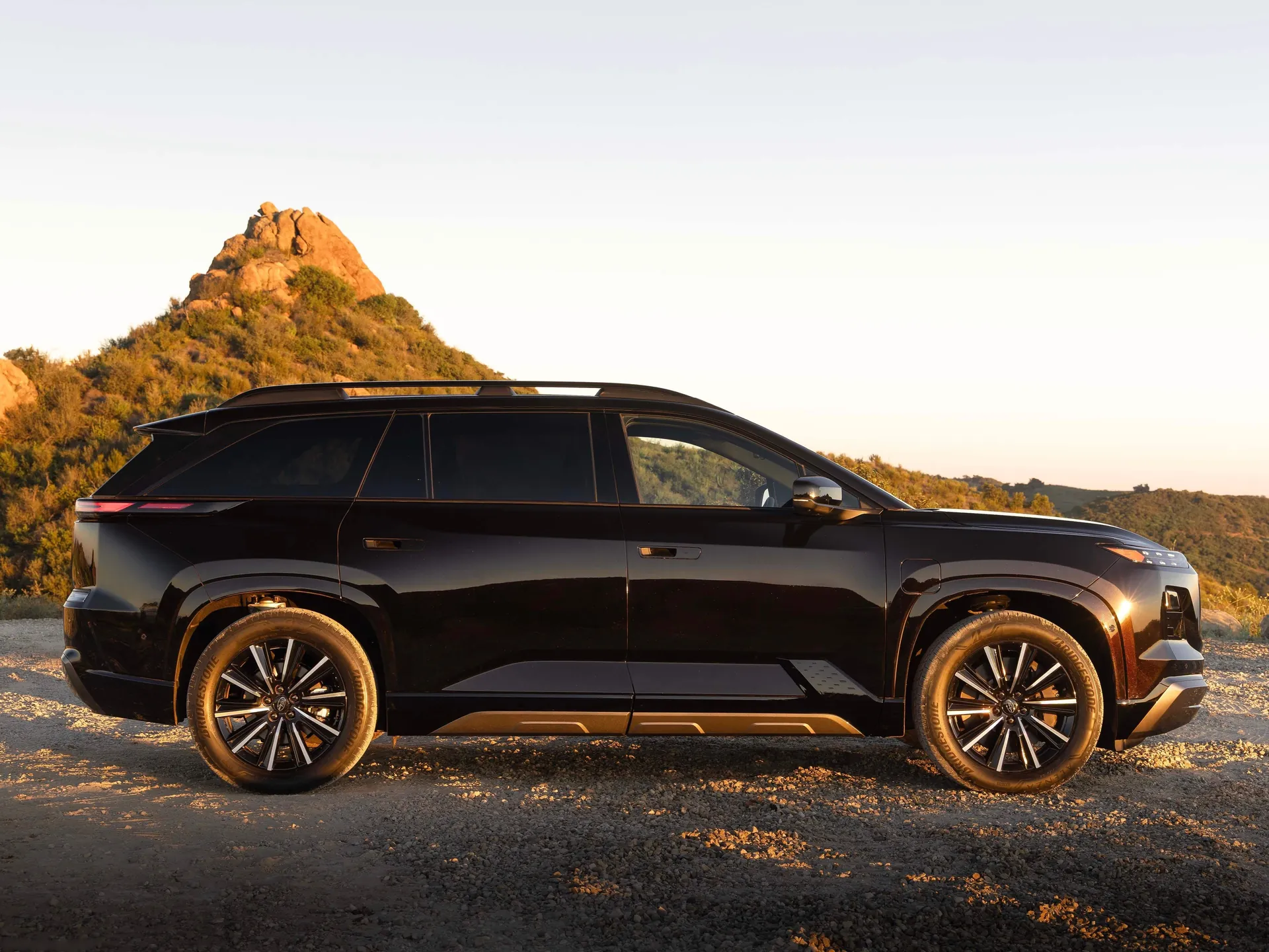 Subaru Getaway (2027) – boční profil