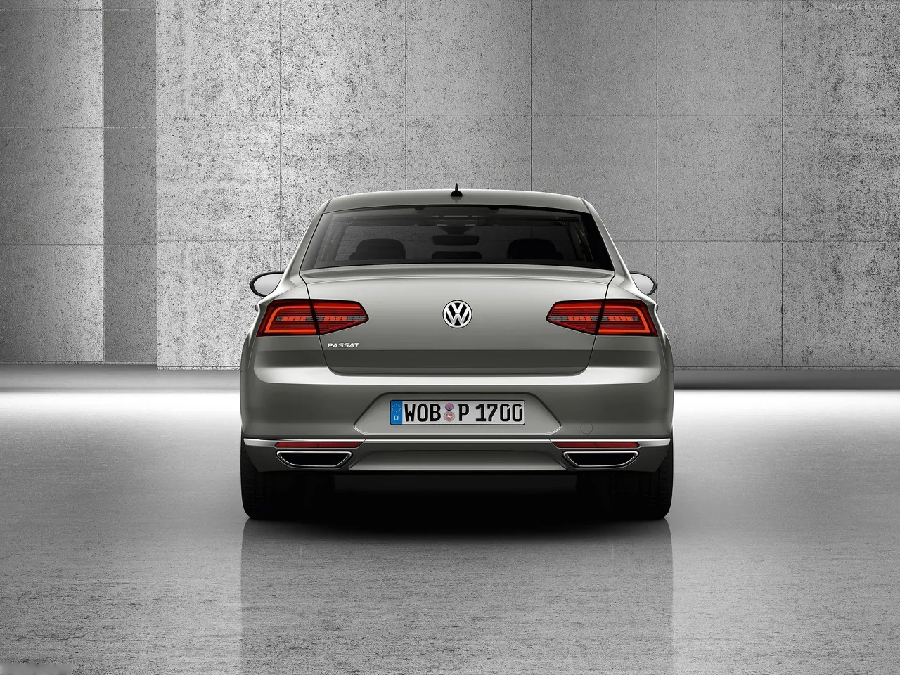 Volkswagen Passat (2015) – zezadu