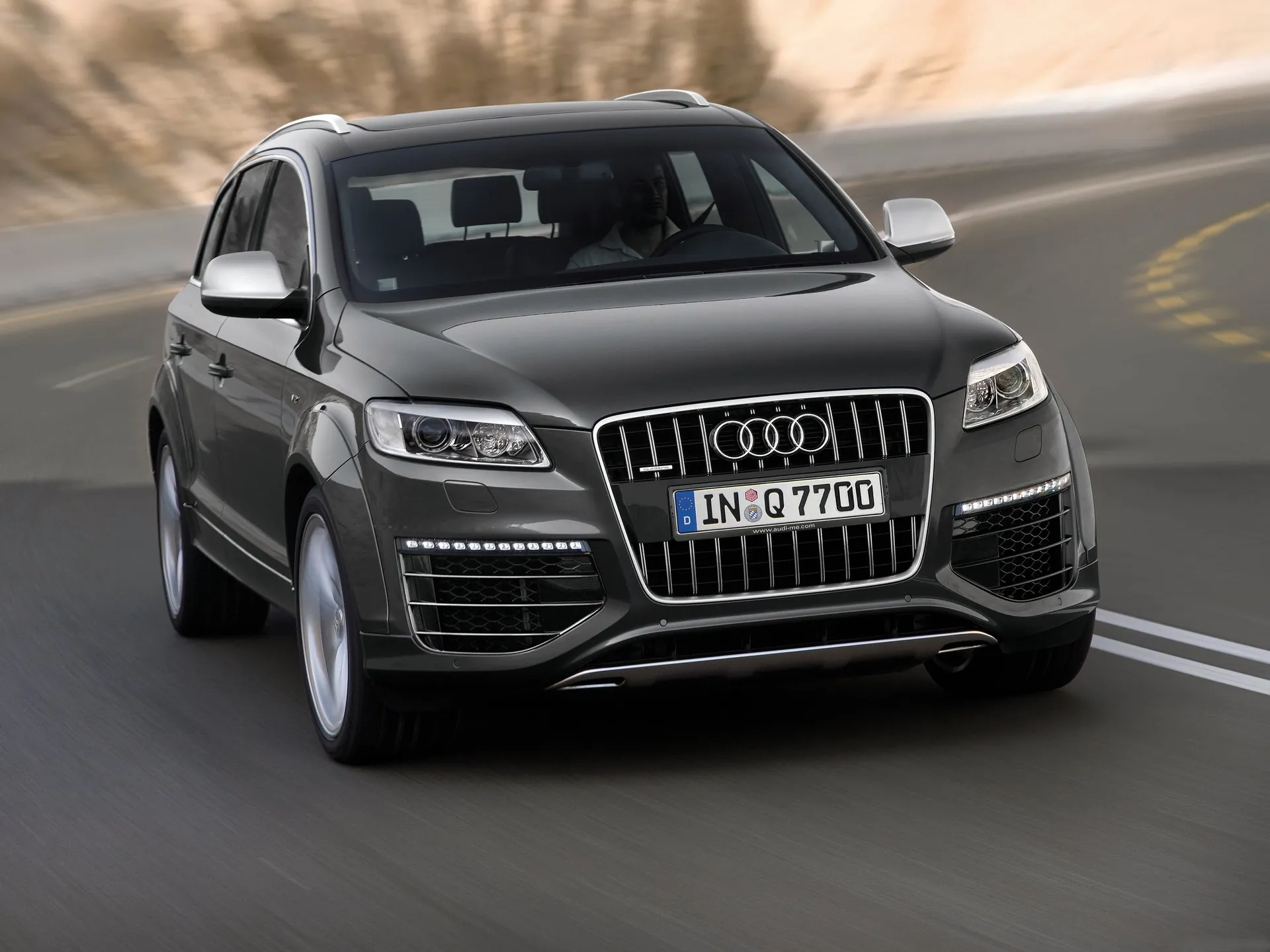 Audi Q7 V12 TDI (2009)