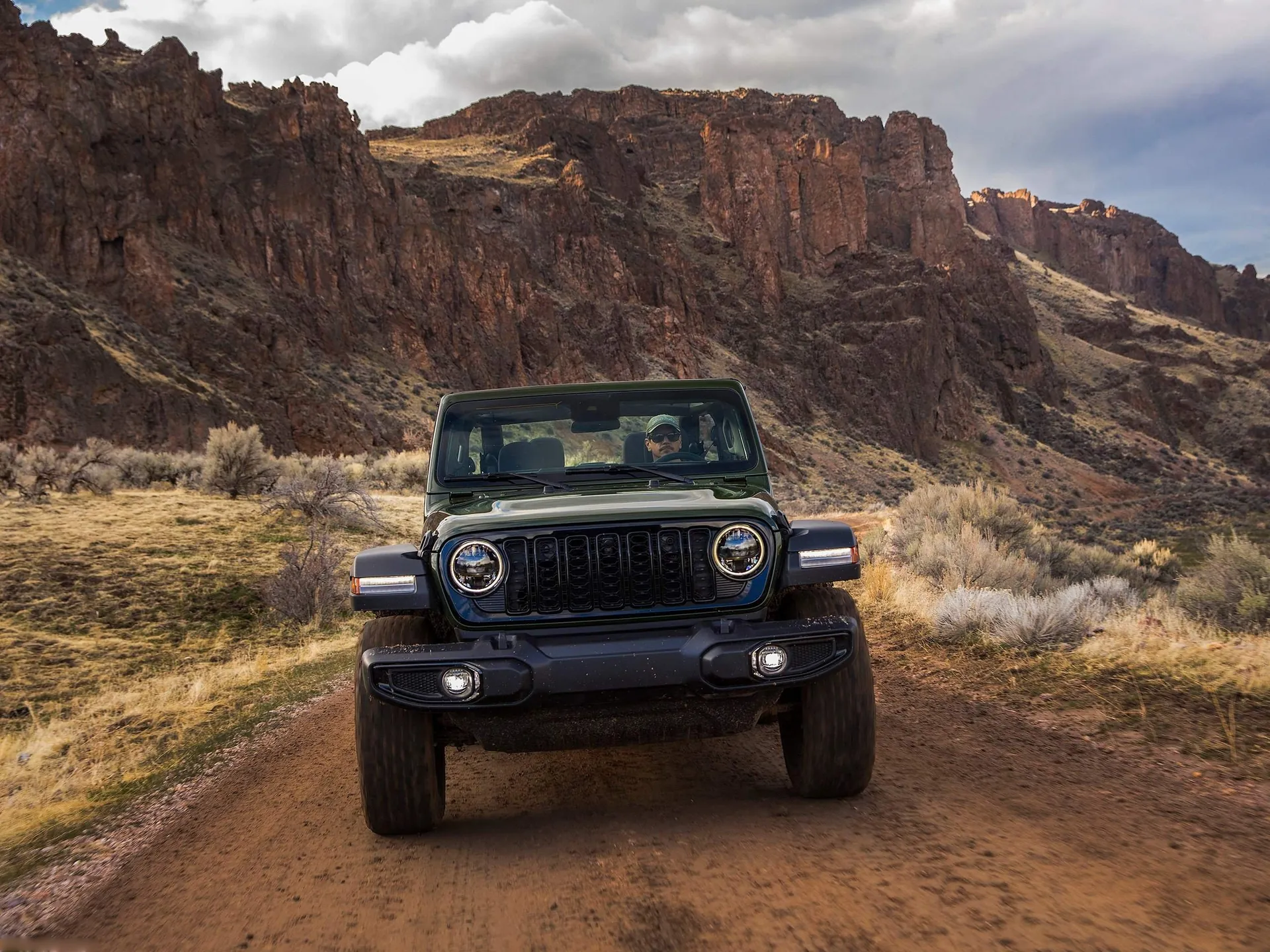 Jeep Wrangler Willys (2024) – zepředu