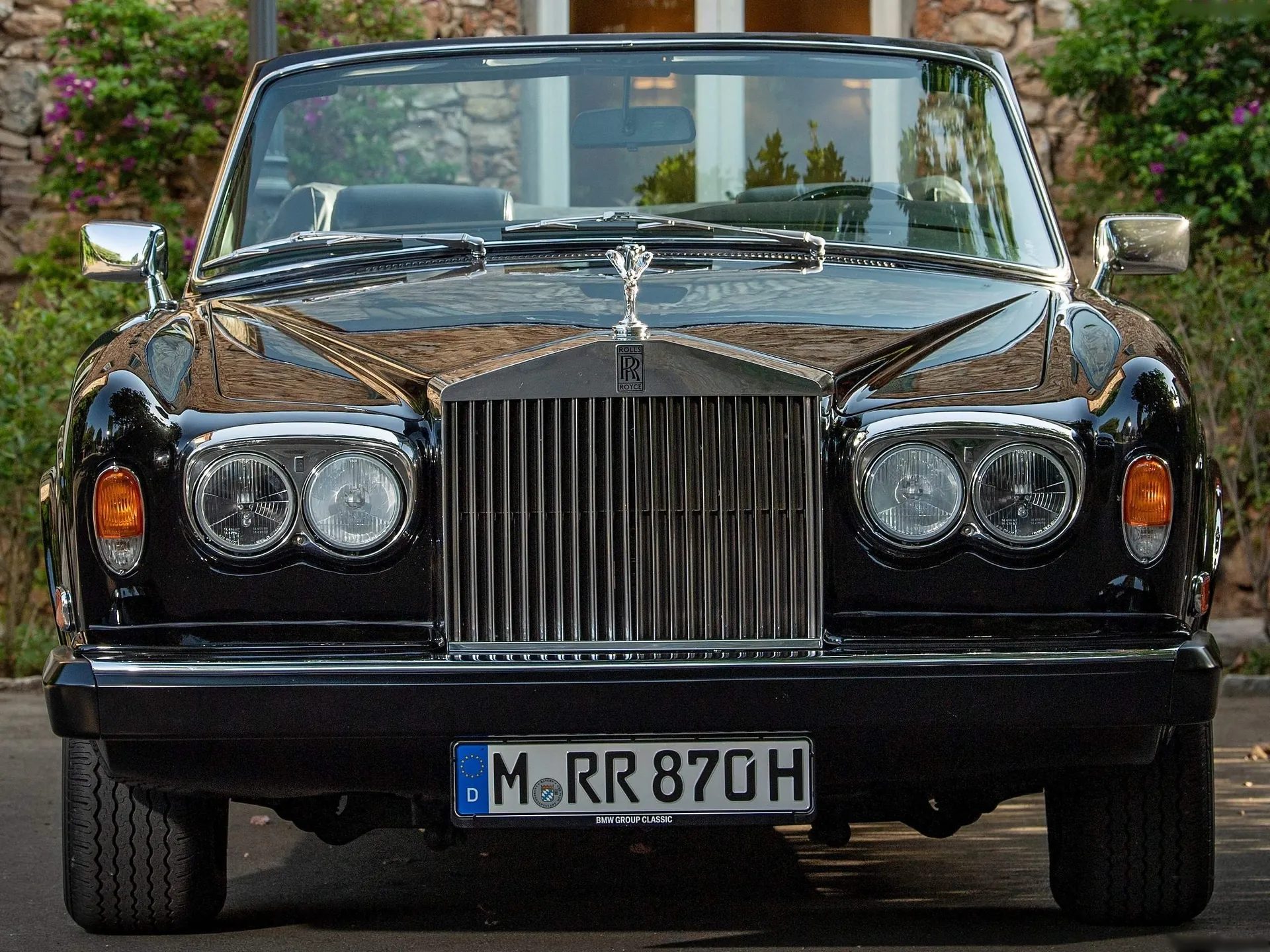 Rolls-Royce Corniche Convertible (1980) – zepředu