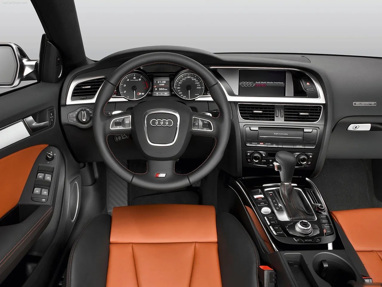 Audi S5 Sportback (2011) – interiér