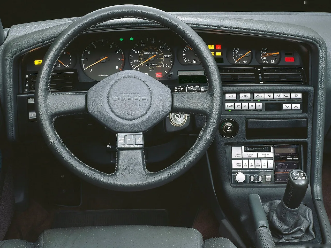 Toyota Supra (1987) - Interior