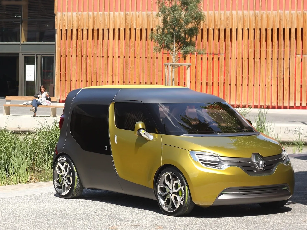 Renault Frendzy Concept (2011)