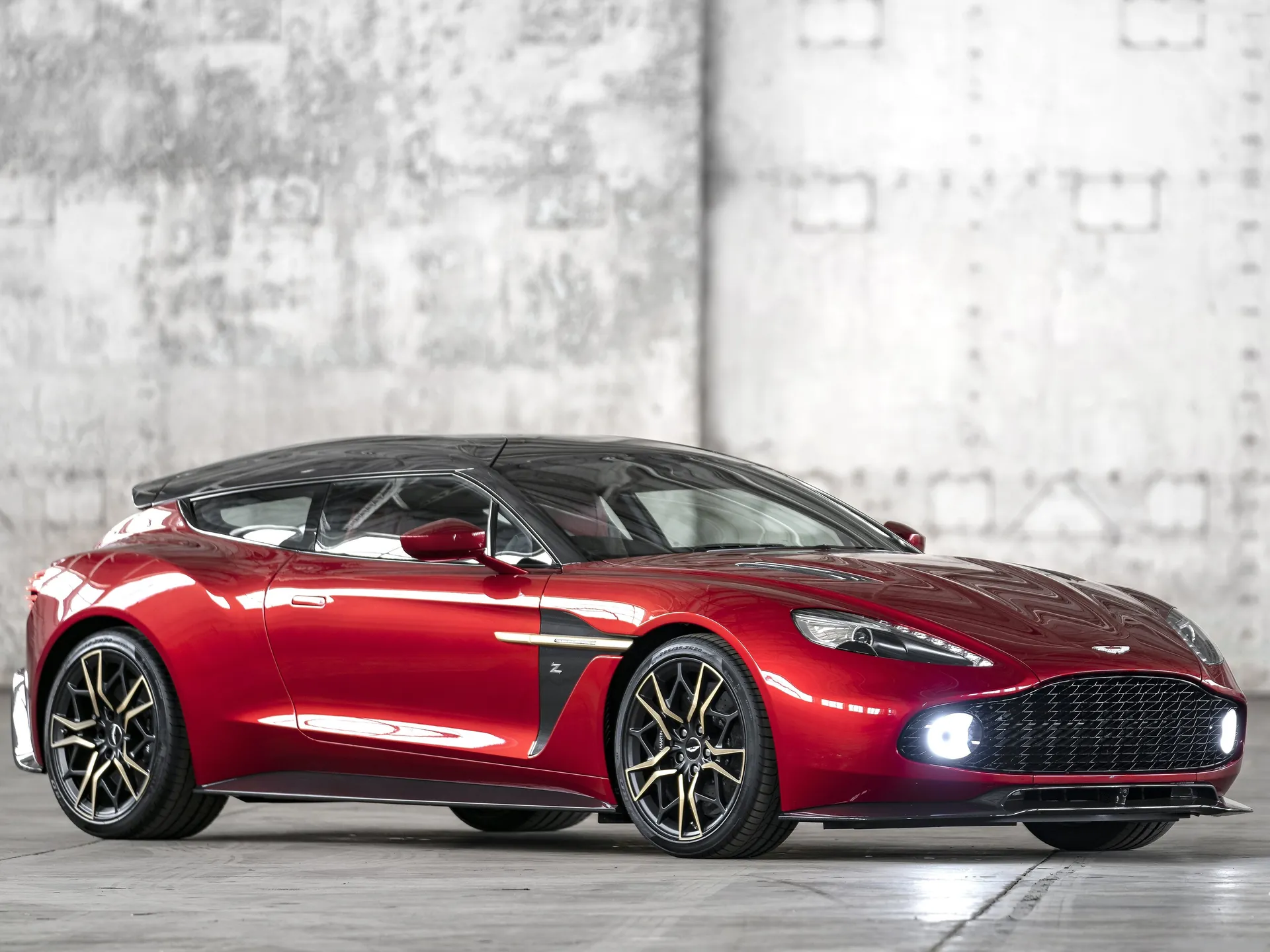 Aston Martin Vanquish Zagato Shooting Brake (2017)