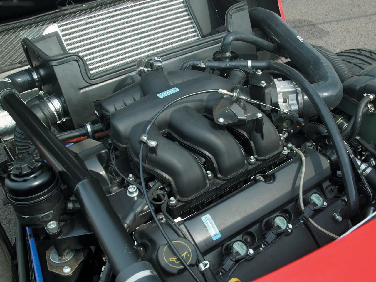 Noble M12 GTO 3R (2003) – motorový prostor