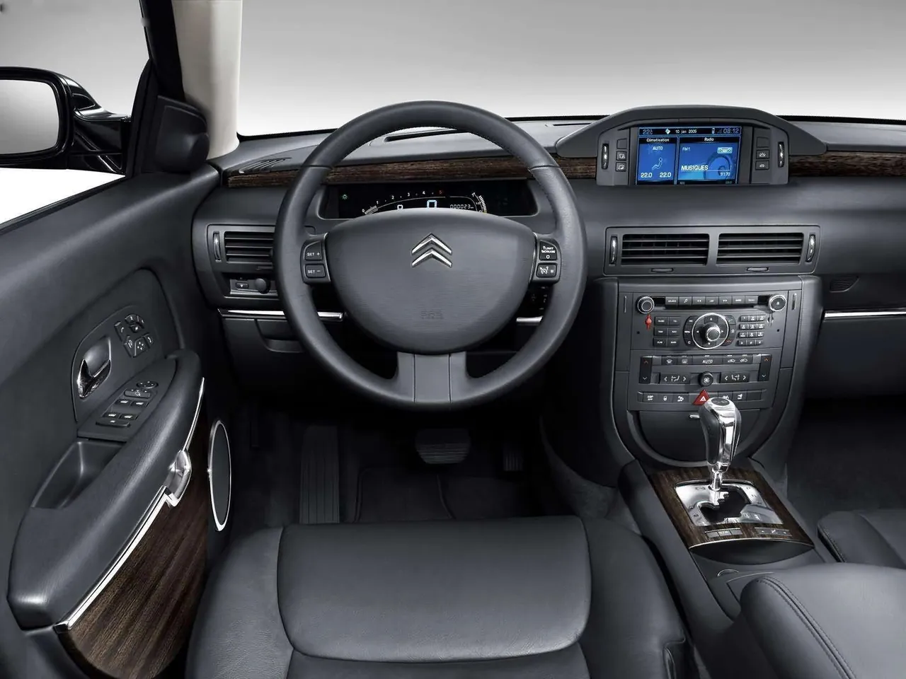 Citroen C6 (2006) – interiér