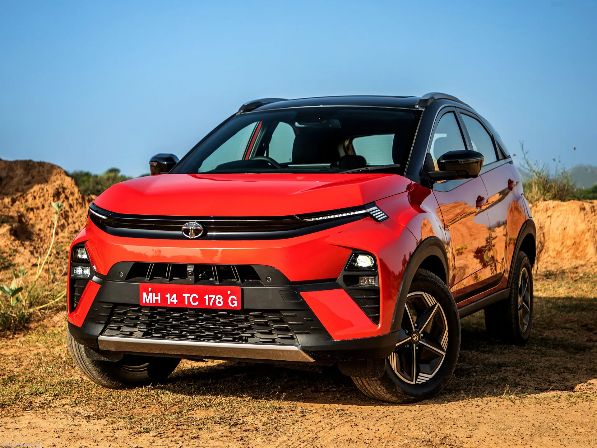 Tata Nexon (2024)