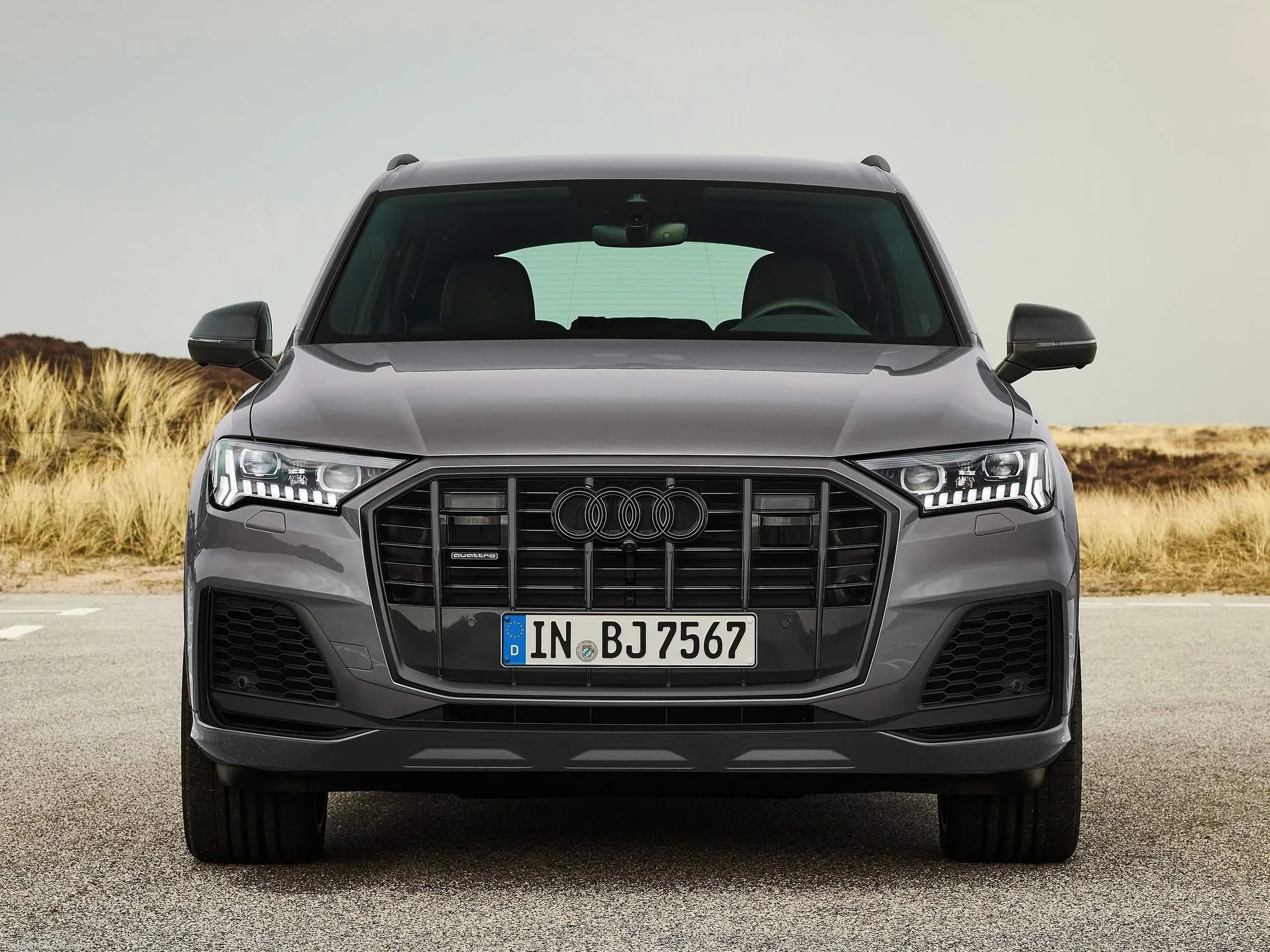 Audi Q7 competition plus (2022) – zepředu