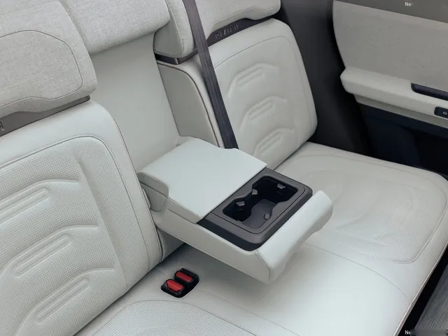 Rivian R3 (2027)