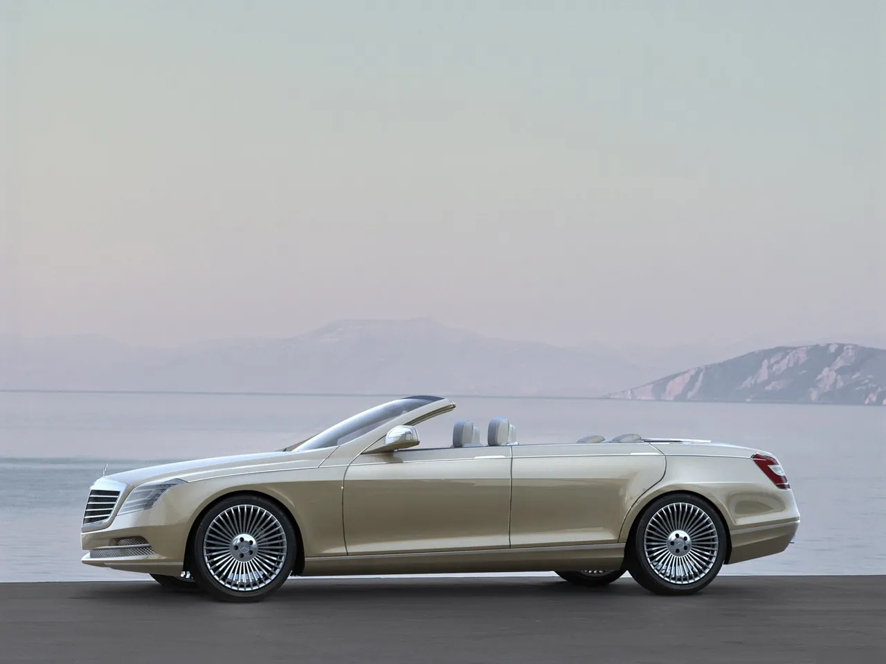 Mercedes-Benz Ocean Drive Concept (2007) - Side Profile
