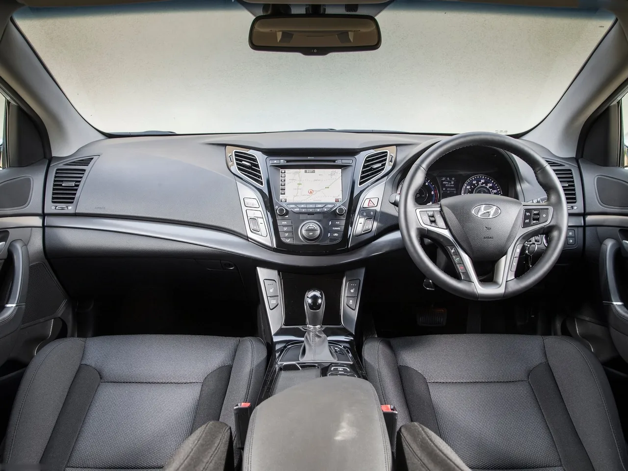 Hyundai i40 Tourer (2015) – interiér