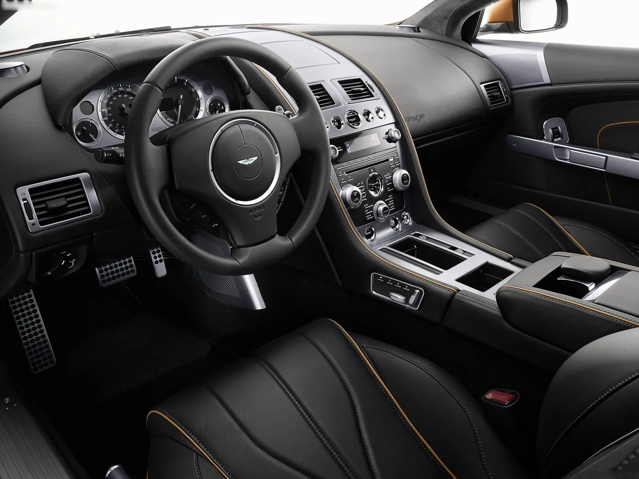 Aston Martin Virage (2012) - Interior