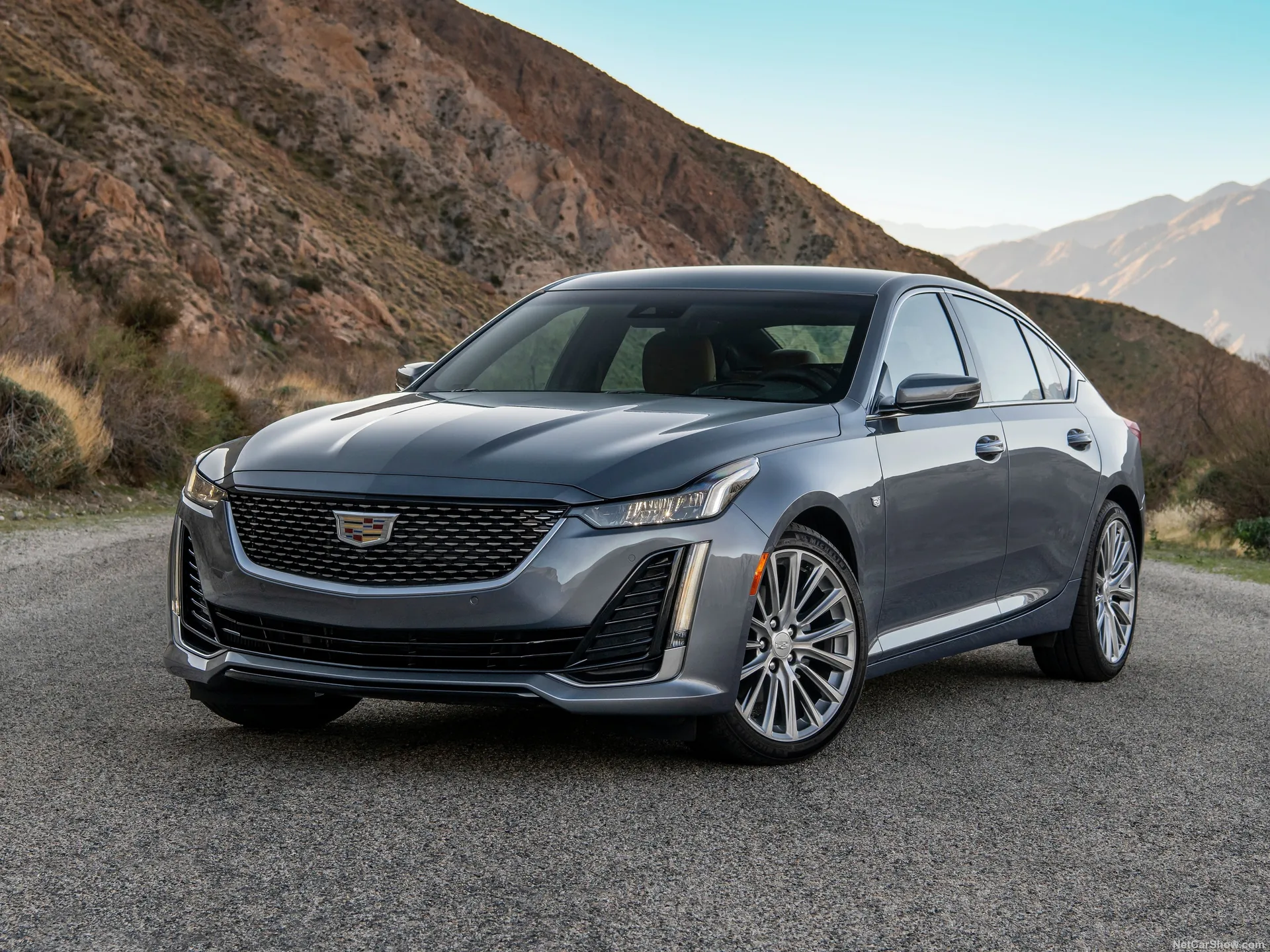 Cadillac CT5 (2020)