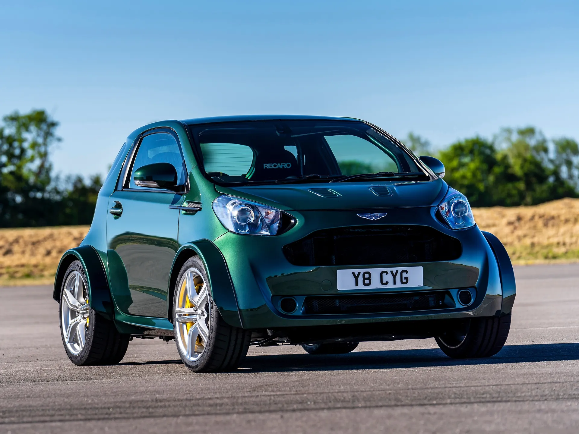 Aston Martin V8 Cygnet Concept (2018)