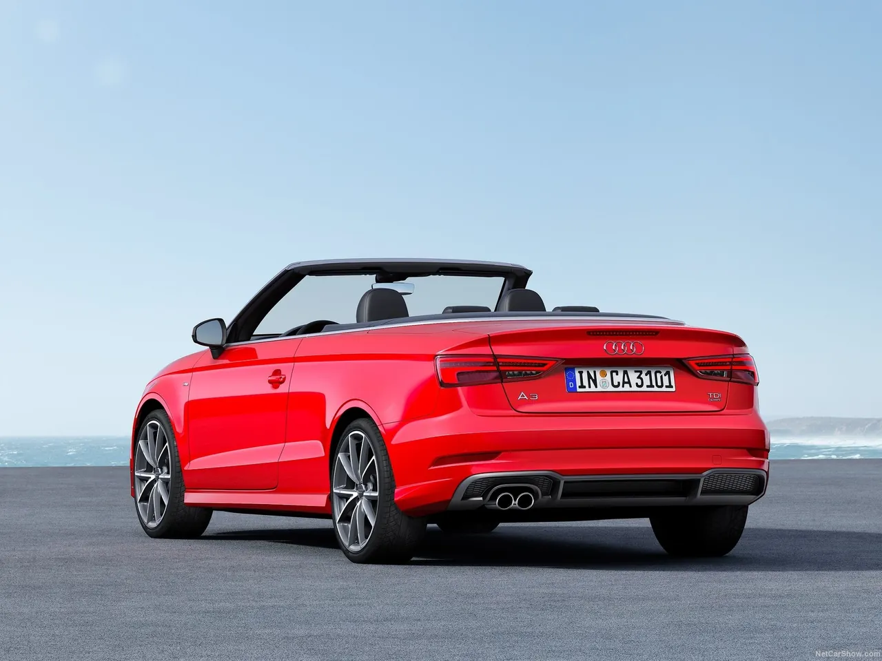 Audi A3 Cabriolet (2017) – zadní tříčtvrteční pohled