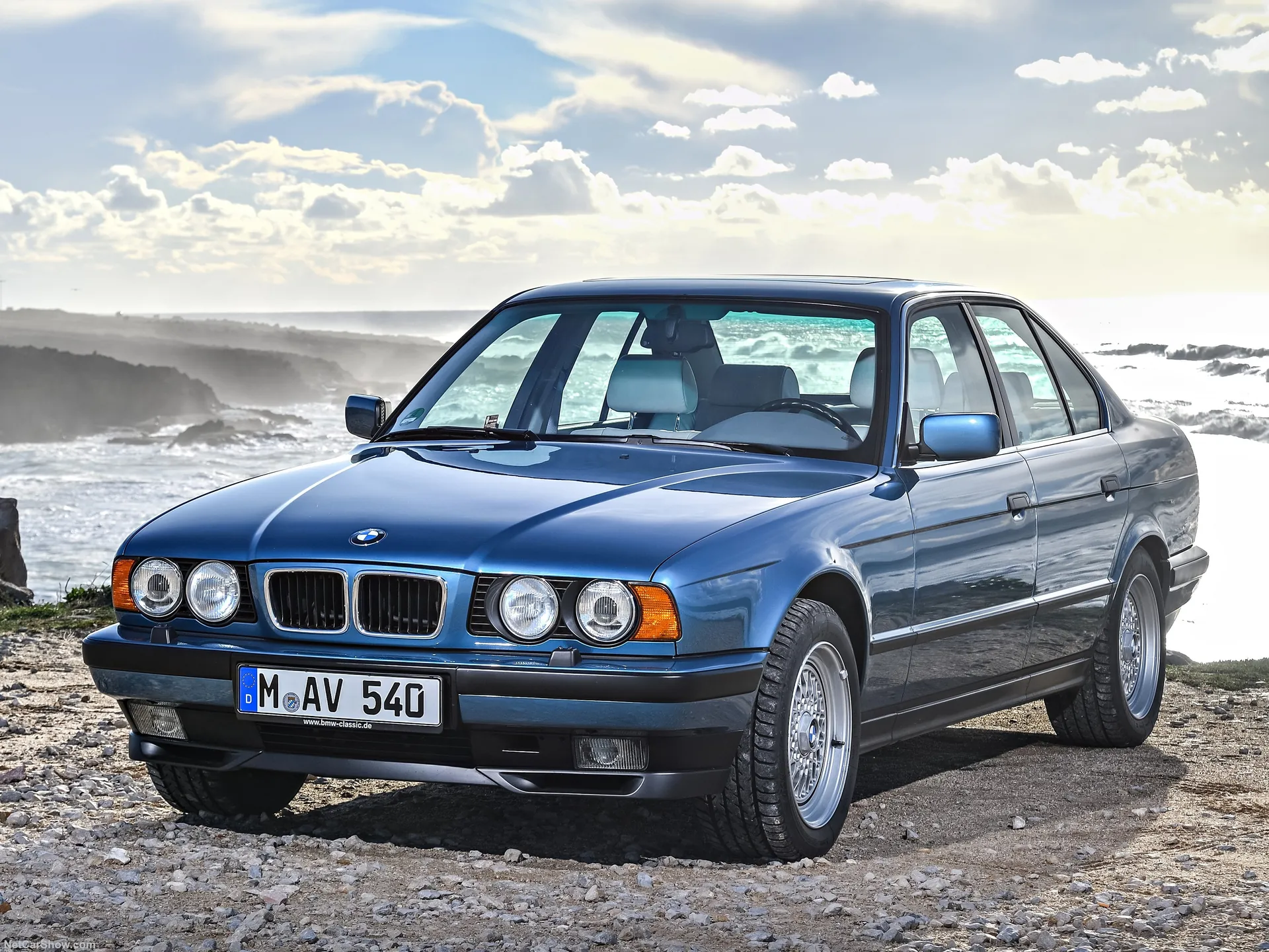 BMW 5-Series (1992)