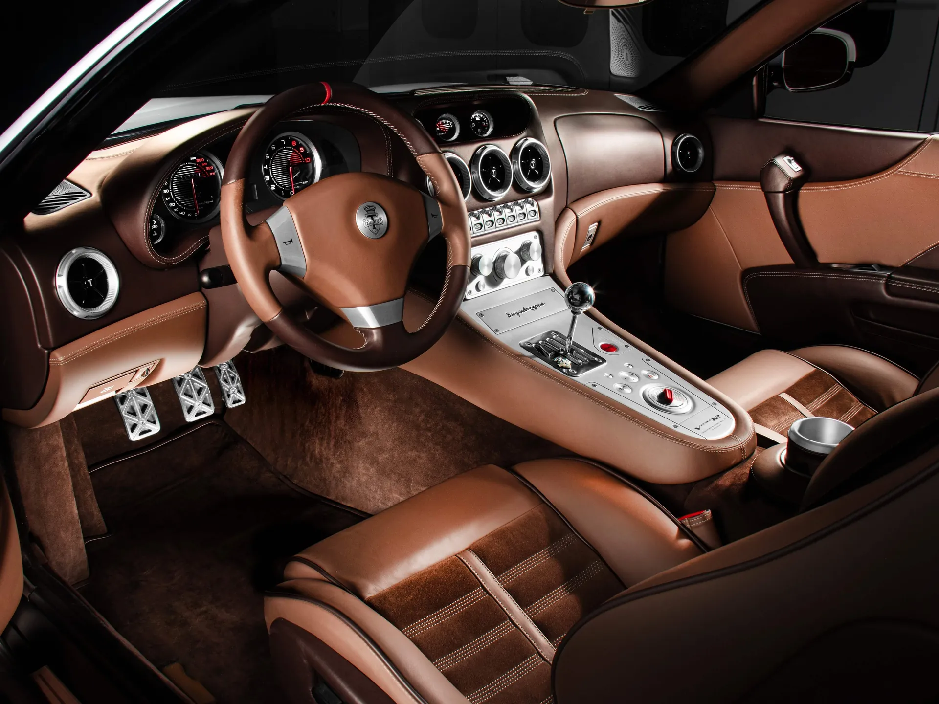 Touring Superleggera Veloce12 (2025) – interiér