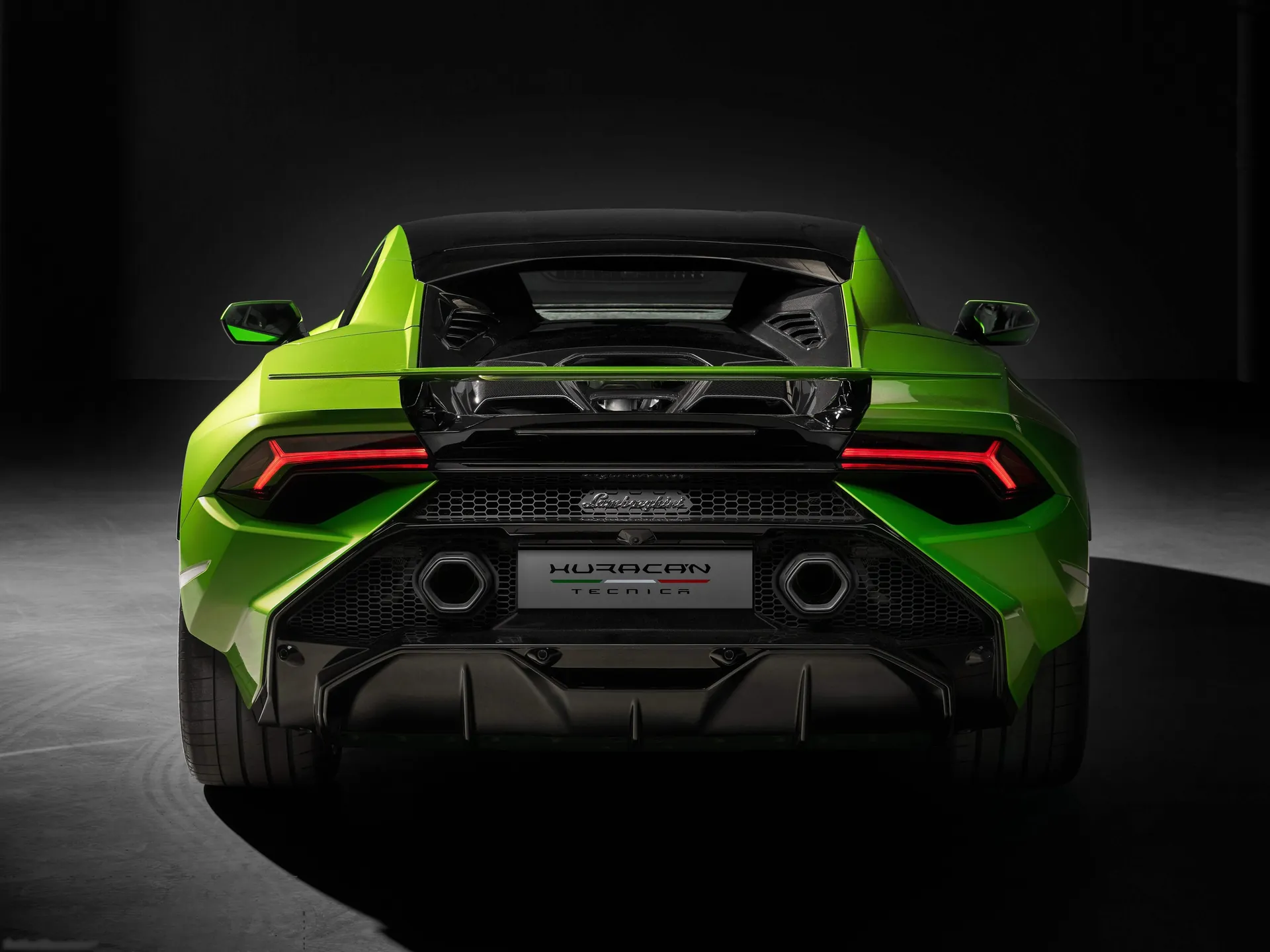 Lamborghini Huracan Tecnica (2023) – zezadu