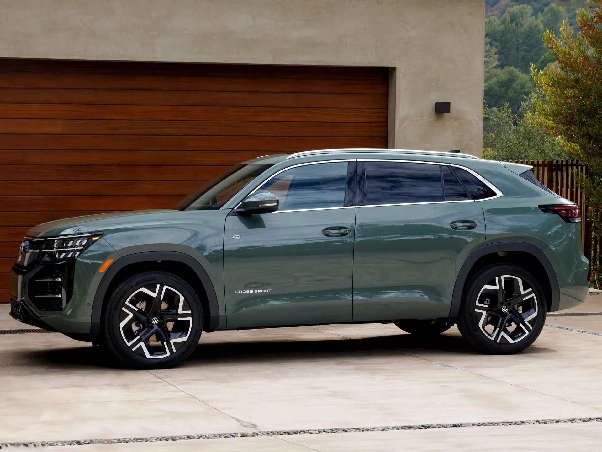 Volkswagen Atlas Cross Sport (2027) – boční profil