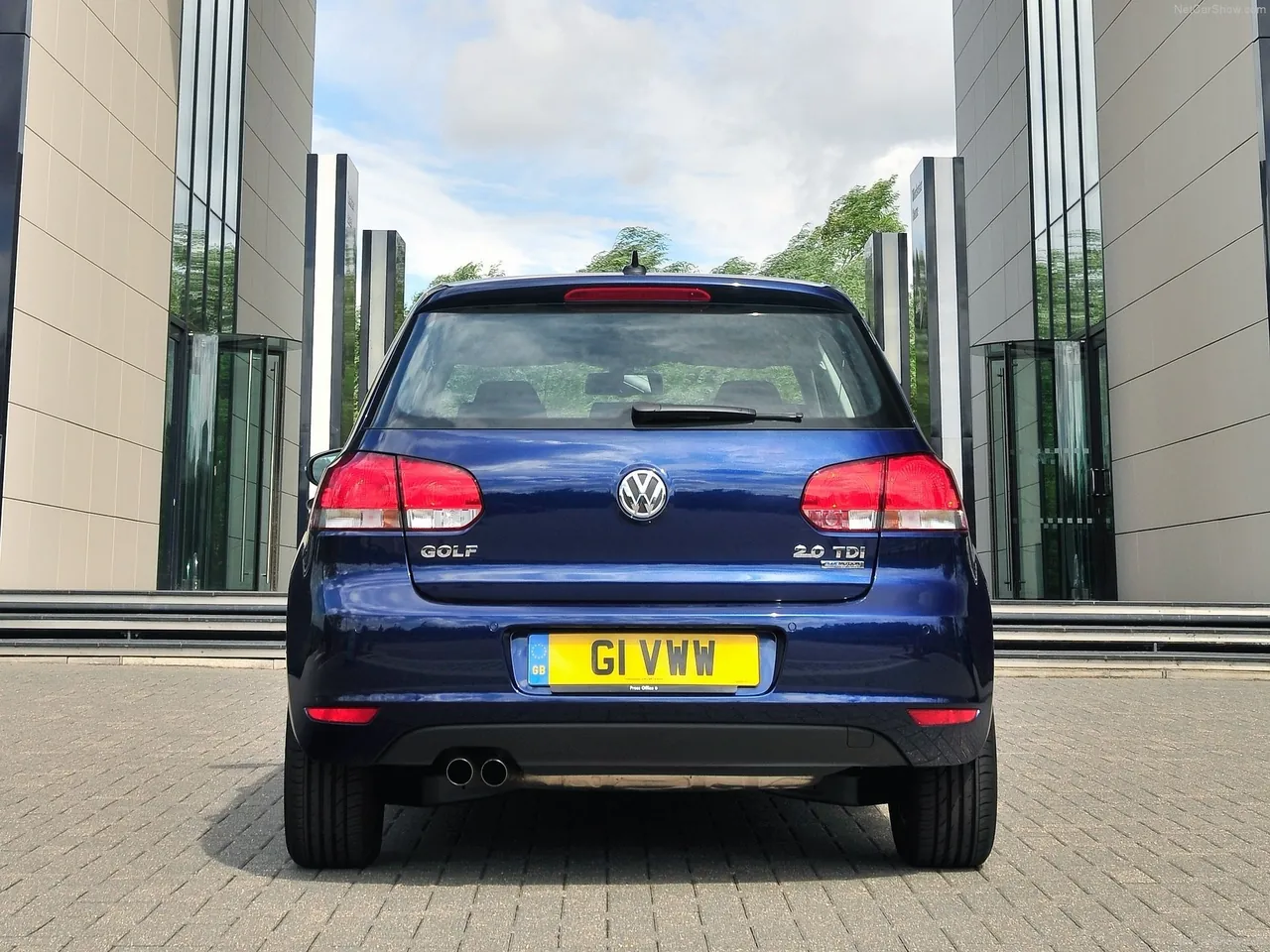 Volkswagen Golf (2009) - Rear