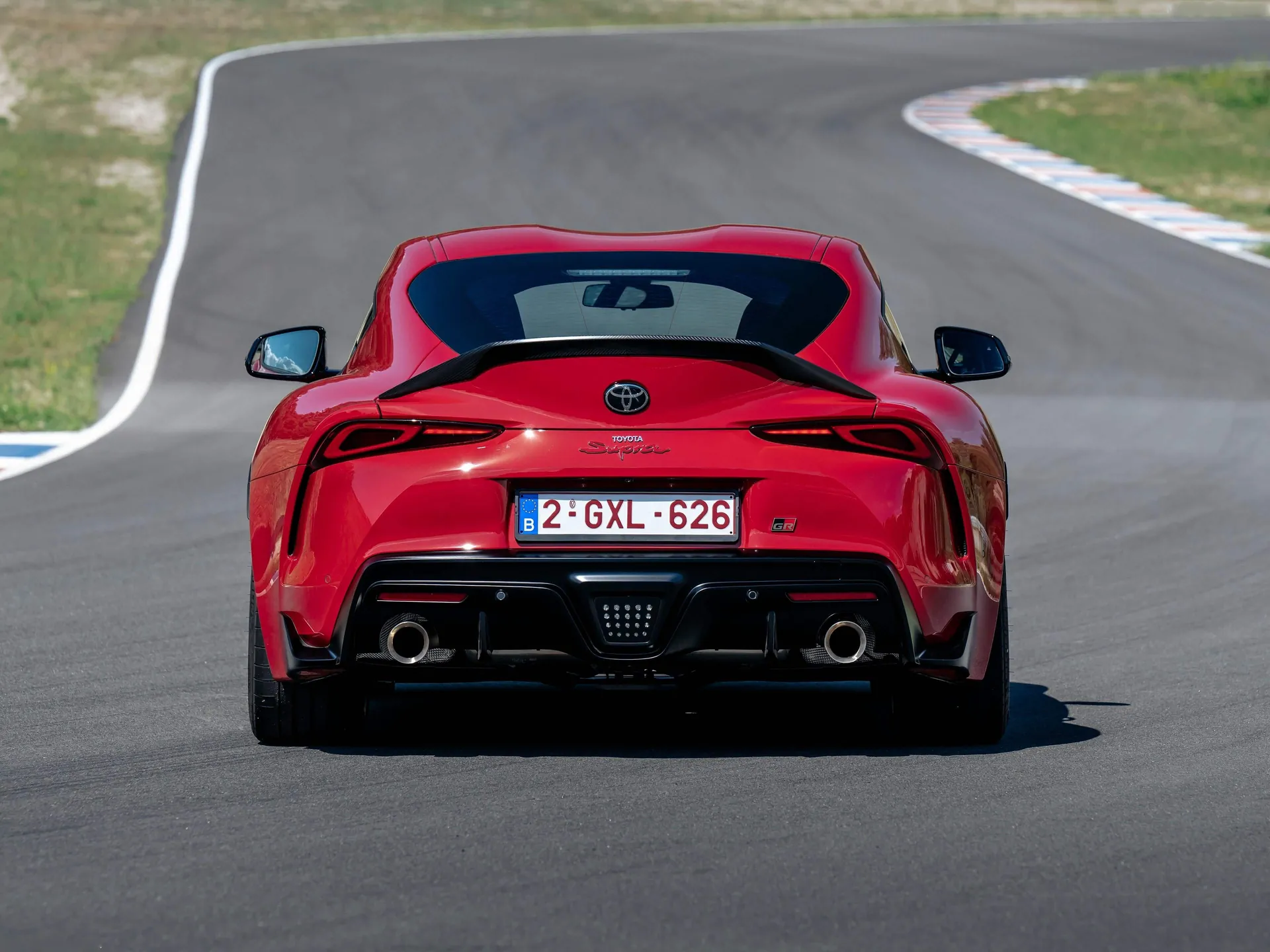 Toyota GR Supra Lightweight EVO (2026) – zezadu